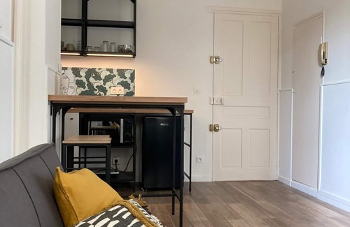Liberation Apartment | NICE ONE BEDROOM APARTMENT LIBERATION AREA
