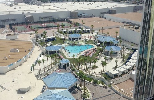 Winchester Apartment | Nice place to enjoy the Grand Prix in Las Vegas!n