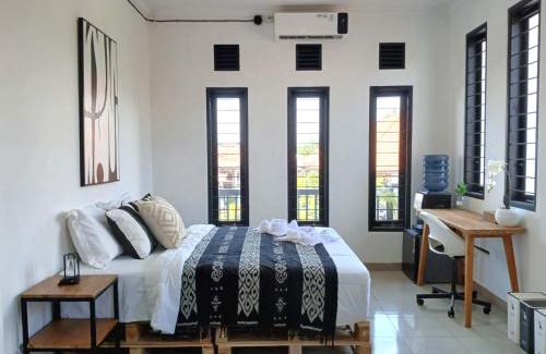 Sunset Road Apartment | Nice Place To Stay - Cozy Living
