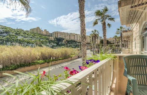 Xlendi Apartment | Nice, private, air-conditioned vacation apartment with 3 bedrooms
