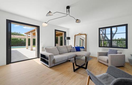 Saint Antoine Villa | Nice Renting - BELLET - Live A Dream Villa Pool 3 Bedroom Garden Parking