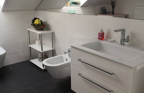 Bamberg House | Nice roof apartment with balcony u. parking spot