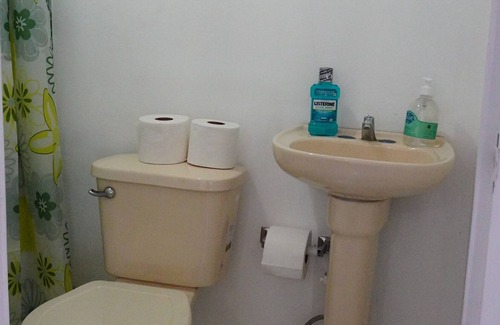 San Salvador Apartment | Nice Room With Basic Services