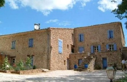 Signes Apartment | Nice studio 1 pool, terrace overlooking vineyards, quiet and comfortable