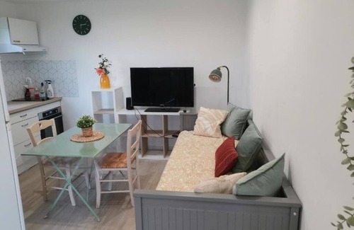 Lissieu Apartment | Nice studio fully furnished, refurbished 15 min from Lyon