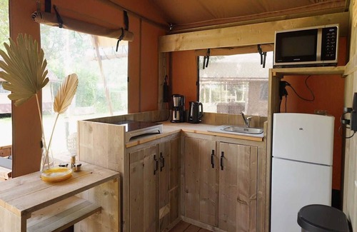 Municipality of Langedijk House | Nice tent with bathroom, near a recreation area