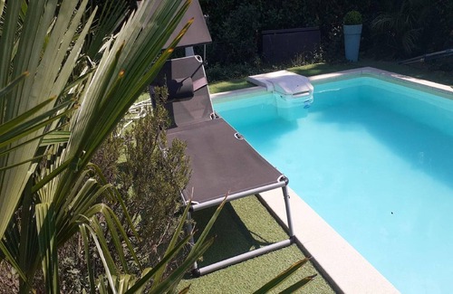 Morieres-les-Avignon Villa | Nice villa in Morières-lès-Avignon with pool
