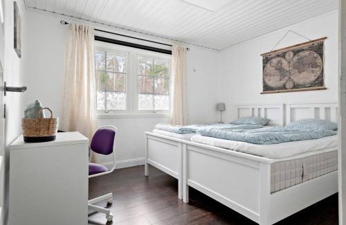 Aryd House | Nice Villa near Lake! Free boat, sauna and big garden!