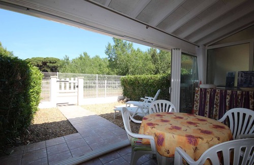 Portiragnes-Plage House | Nice villa with 2 Bedrooms for 4 people, wintergarden, view on natural reserve, at only 900 m.