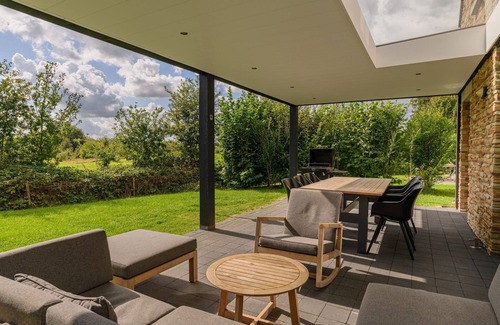 Maastricht House | Nice villa with veranda 4 km. from Maastricht