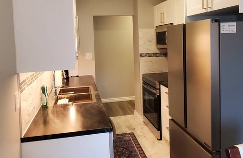 Port Colborne Apartment | Nicely finished One Bedroom suite in the heart of downtown Port Colborne