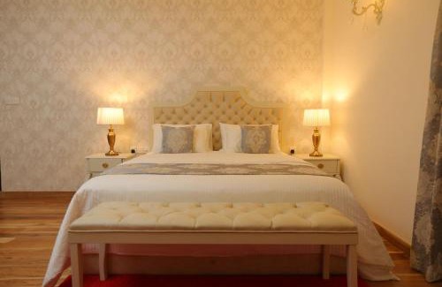 Katukitula House | Nicholas Cottage