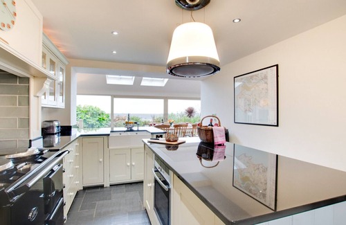 Crynant House | Nicholaston Cottage - Four Bedroom House, Sleeps 8