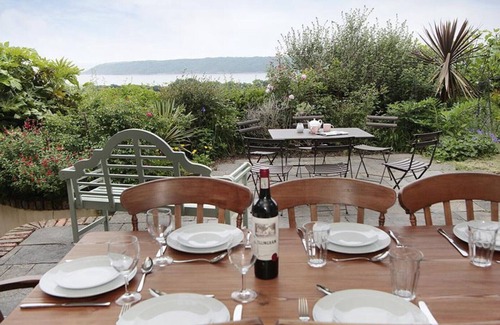 Crynant House | Nicholaston Cottage - Four Bedroom House, Sleeps 8