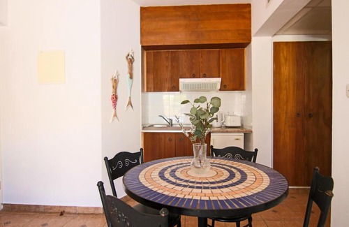 Polis Apartment | Nicki Resort: Cozy Studio Inland View