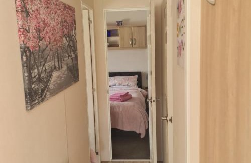 Tewitfield Apartment | Nicks, next door to Carmels