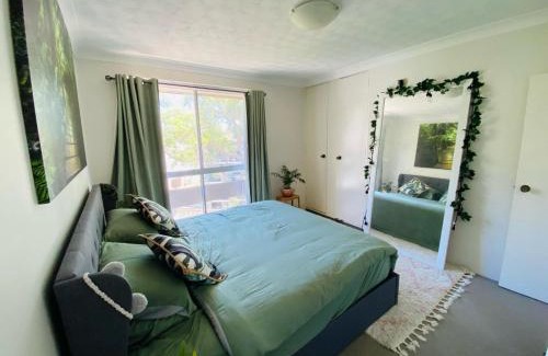 North Bondi Apartment | Nico's unit Two bedrooms shared