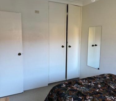 North Bondi Apartment | Nico's unit Two bedrooms shared