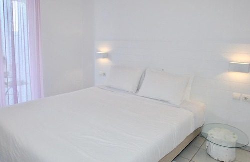 Ormos Korthiou Apartment | Nicolas