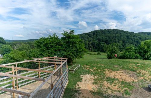 Berea House | Nicura Ranch Inn & Stables