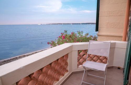 Pointe Croisette Apartment | " Nid D'amour " Évasion de Rêve - Pieds dans l'eau face à la mer