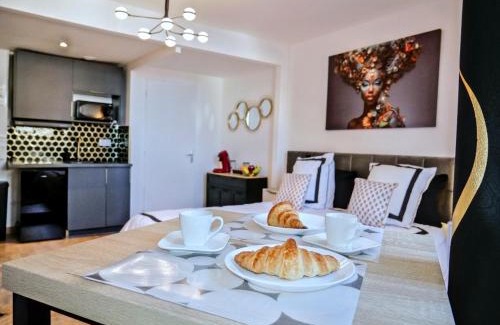 Amboise Apartment | Nid douillet tout équipé, 6 min château d'Amboise