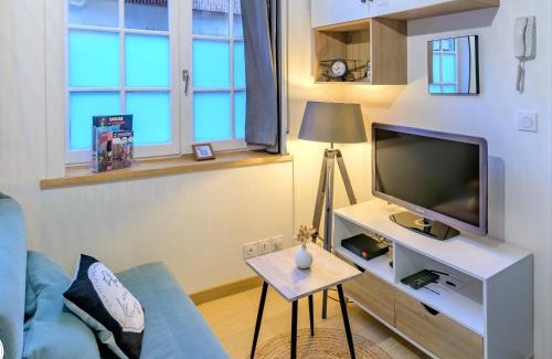 Douai Apartment | Nid Urbain - Proche Tribunal - Centre - wifi - TV