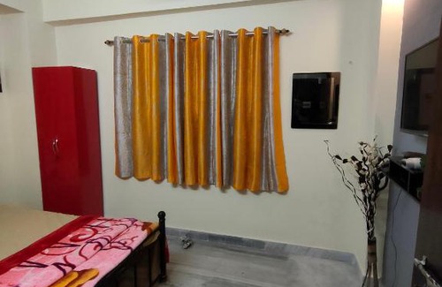Kolkata Bed & Breakfast | NidhiKunj - Entire Apartment
