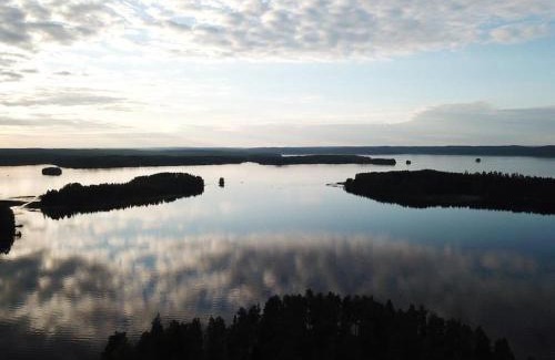 Tampere Apartment | Niemi-Kapee Mansikka - Cozy cottage by the lake