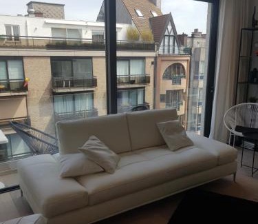 Knokke Apartment | Nieuwbouwappartement Lippenslaan met 2 slaapkamers - WIFI - 6 personen