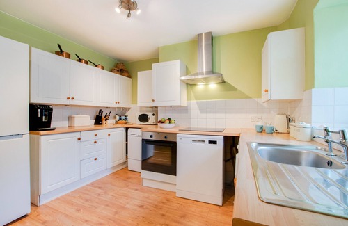 Mousehole House | Nigel House - Two Bedroom House, Sleeps 4