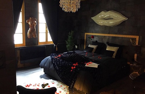 Chartres Apartment | night (s) of escape and sensuality to visit Chartres otherwise