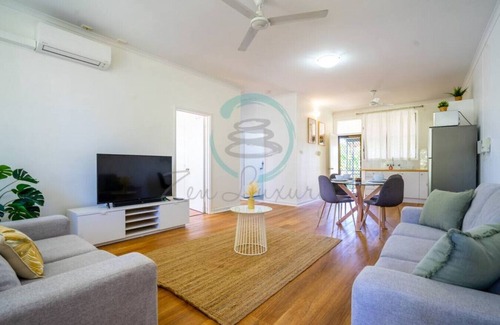 Nightcliff Apartment | Nightcliff Nest - Stylish 2BR Apartment