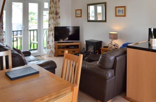 Wroxham House | Nightingale