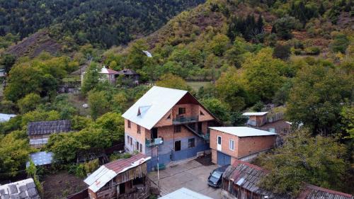 Zanavi Hotel | Nikas Guesthouse