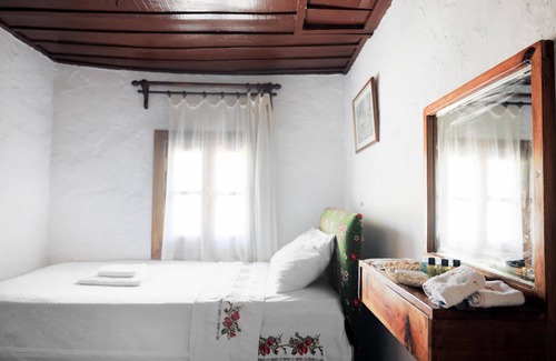 Sirince House | Nikbin Konak
