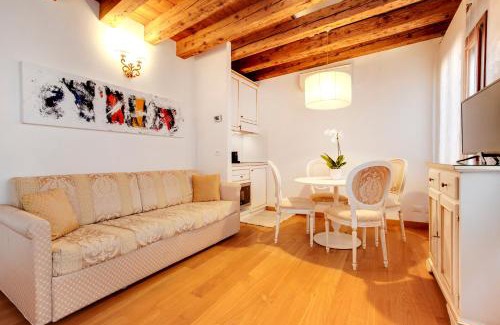 Castello Apartment | Nikki House