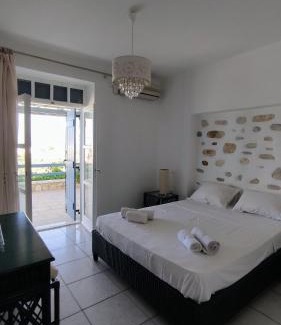 Ampelas Villa | Nikolas Villa
