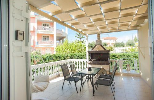 Khelmata Apartment | Nikos Apartments Spacious and Panoramic