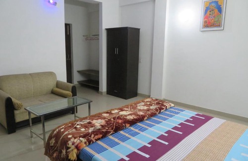 Vrindavan House | Nikunj Palace