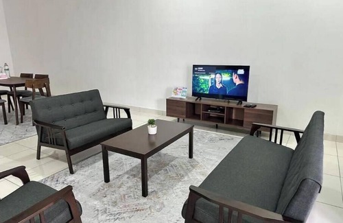 Nilai House | Nilai Impian Cozy Homestay @ AZALEA