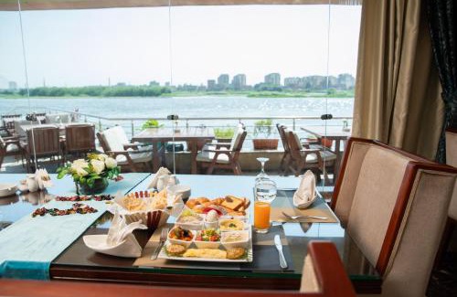 Shubra al Khaymah Hotel | Nile Transport Hotel