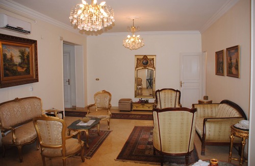 Al Duqqi Apartment | nileviewapartment.com