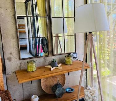 Ureki House | Nina's house & Yard 200m from beach Kaprovani