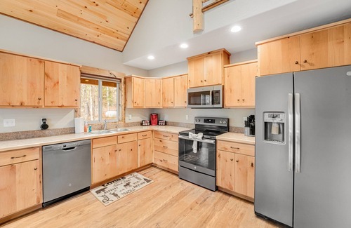 Bigfork Cabin | Nine cabins in a scenic, tranquil community - ideal for reunions & retreats