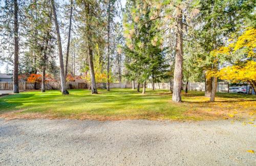 Nine Mile Falls Apartment | Nine Mile Falls Hideaway Scenic Retreat on River