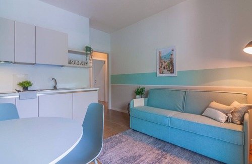 Lezzeno Apartment | Ninfea Apartments by Wonderful Italy - Teal