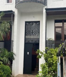 Kutaisi House | Nino & Irodi's Guest House