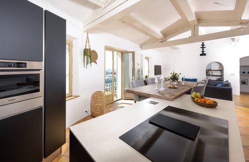 Cassis Apartment | NINO's apartment