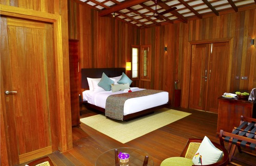 Pirmed Hotel | Niraamaya Cardamom Club